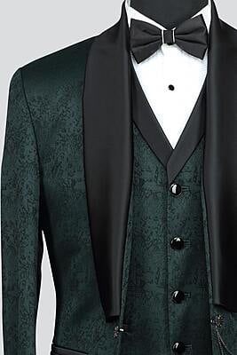 Chromic Splendor Suit Chromic Splendor Suit