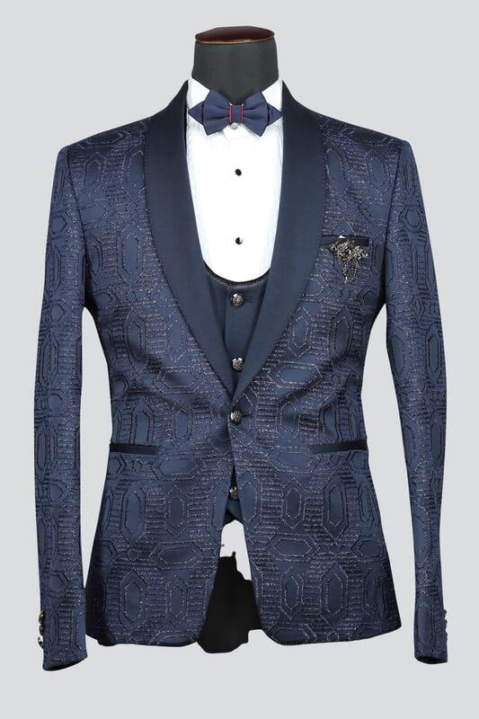 Elegant Noir Suit Elegant Noir Suit