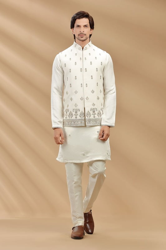 Designer Cream Bandi Designer Cream Bandi