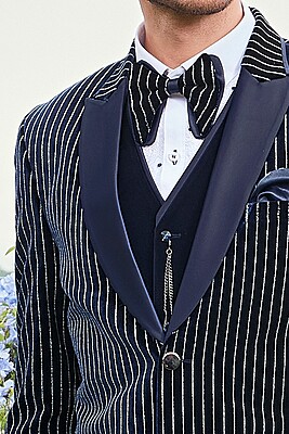 08 A Slim Fit Navy Tuxedo12 (1) 08 A Slim Fit Navy Tuxedo12 (1)