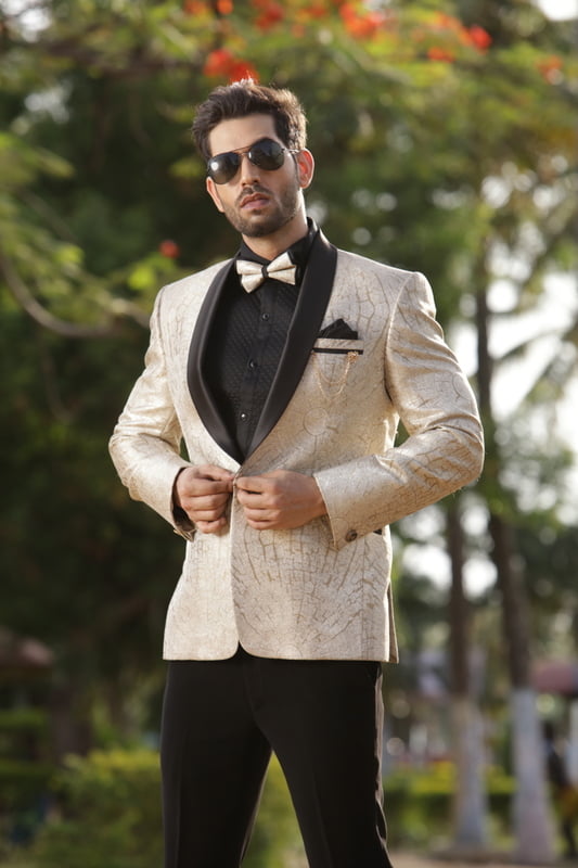 Elegant White Black Full Set Suits