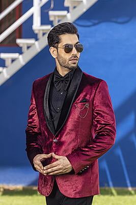 Elegant Maroon Black Full Set Suits