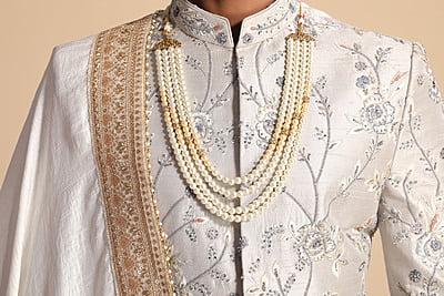 Glittering Rich Designer Sherwani-min Glittering Rich Designer Sherwani-min