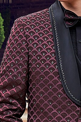 11 A Classic Maroon Party Tuxedo17 (1) 11 A Classic Maroon Party Tuxedo17 (1)