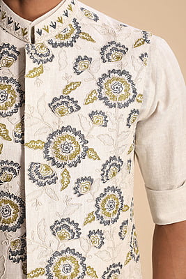 Designer Rich White Bandy Designer Rich White Bandy